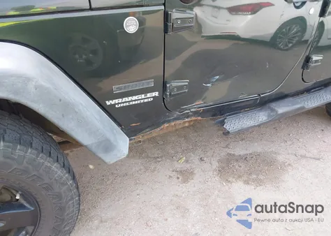 2010 Jeep Wrangler Unlimited Sport из США, поврежденный, VIN 1J4HA3H15AL124726